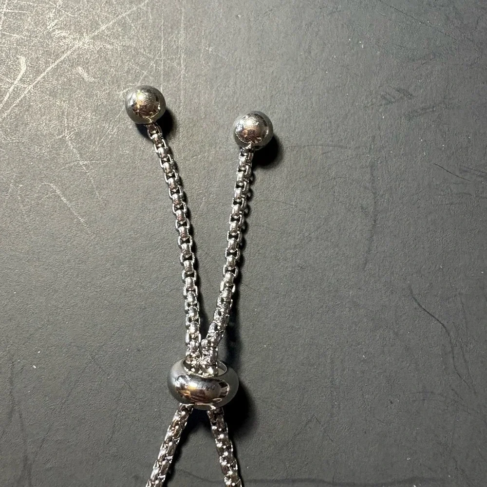 Silver Tone Adjustable Slider Bracelet Cutout Cylinder Red Stone‎ Accent Boho